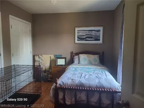 Bedroom - 12204 Oliver Bottoms Pl, Cecil, AR 72930 photo 2 of 3