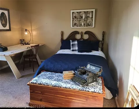 Bedroom - 12204 Oliver Bottoms Pl, Cecil, AR 72930 photo 1 of 3