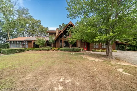 10830 Old Military Rd, Subiaco, AR 72865