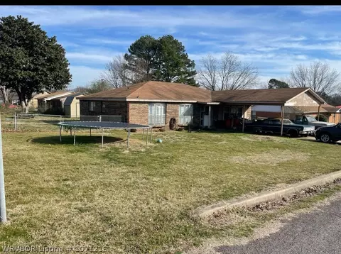 101 Ford Pl, Poteau, OK 74953