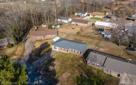302 Connie Ln, Lavaca, AR 72941 photo 40