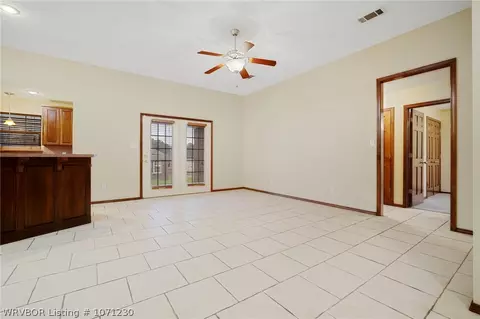 2008 N 55th Pl, Fort Smith, AR 72904 photo 4