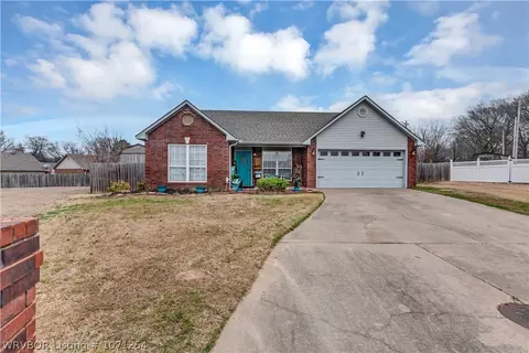 623 Dugan Mill Cir, Fort Smith, AR 72908