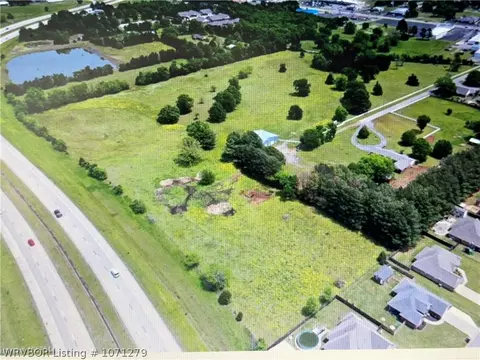 302 W Michele Ln, Poteau, OK 74953