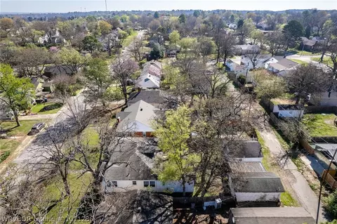 View/Area - 2104 S R St, Fort Smith, AR 72901 photo 2 of 7