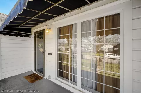 2104 S R St, Fort Smith, AR 72901