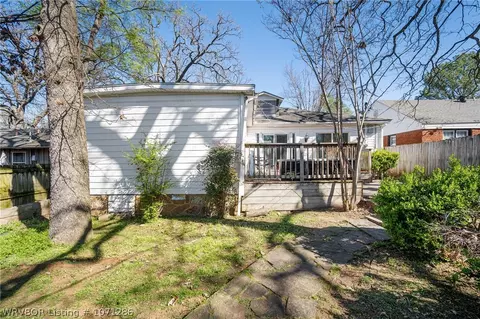 Exterior - 2104 S R St, Fort Smith, AR 72901 photo 7 of 11