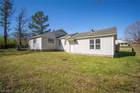 Exterior - 4108 N 31st St, Fort Smith, AR 72904 photo 5 of 10