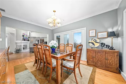 Dining - 2000 Carleton Pl, Fort Smith, AR 72908 photo 4 of 4
