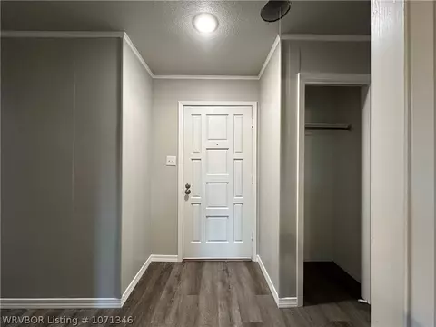Entry Way - 6501 Crimson Ave, Fort Smith, AR 72903 photo 1 of 2