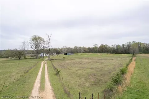 1900 Gravel Pit Way, Lavaca, AR 72941 photo 2