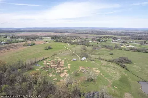 1900 Gravel Pit Way, Lavaca, AR 72941 photo 6