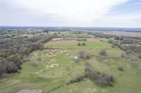 1900 Gravel Pit Way, Lavaca, AR 72941 photo 9