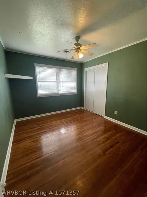 Bedroom - 3015 S Osage St, Fort Smith, AR 72901 photo 2 of 2