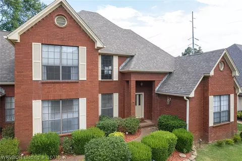 8804 Copper Oaks Ln, Fort Smith, AR 72903