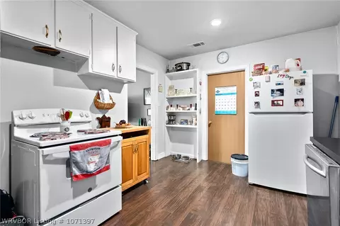 Kitchen - 1111 S 25th St, Fort Smith, AR 72901 photo 1 of 3