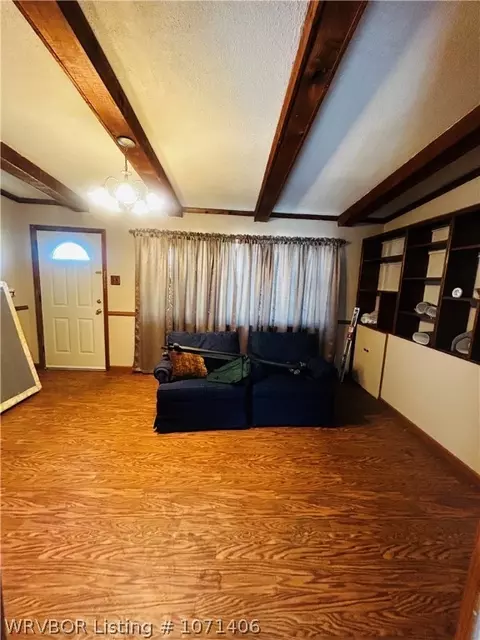 Living - 5906 Boston St, Fort Smith, AR 72903 photo 2 of 4