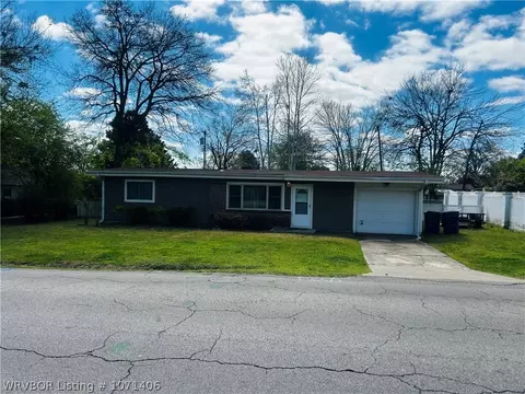 Exterior - 5906 Boston St, Fort Smith, AR 72903 photo 4 of 16