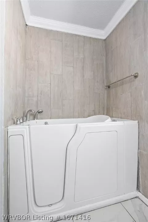 Bath - 801 S 23rd St, Fort Smith, AR 72901 photo 4 of 4