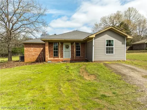 762 Cline Rd, Van Buren, AR 72956