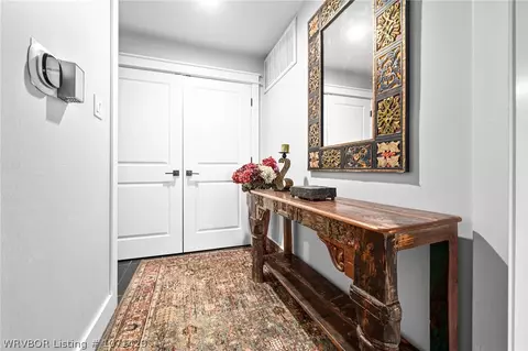 Entry Way - 4605 S 96 St, Fort Smith, AR 72903 photo 3 of 3