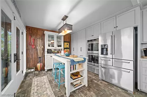 Kitchen - 4605 S 96 St, Fort Smith, AR 72903 photo 4 of 5
