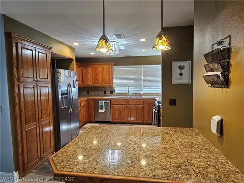 Kitchen - 500 Vine St, Paris, AR 72855 photo 3 of 5
