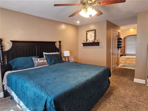 Bedroom - 500 Vine St, Paris, AR 72855 photo 1 of 6
