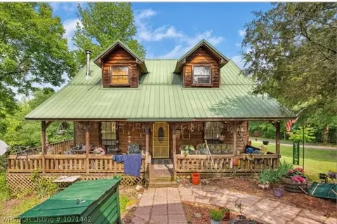 581 Riverside Ln, Smithville, OK 74957