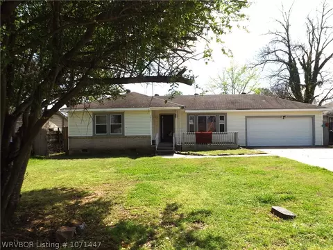 4820 V St, Fort Smith, AR 72903 photo 2