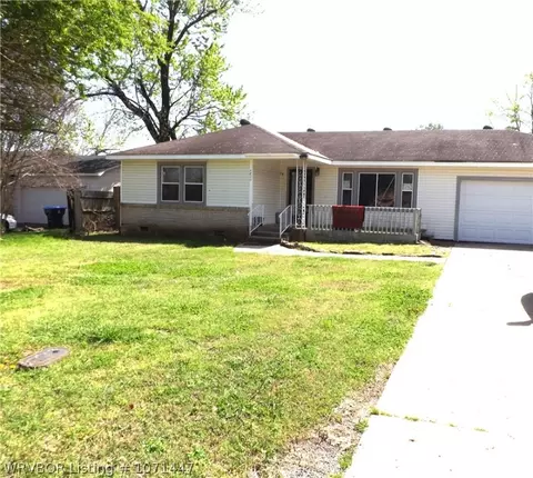 4820 V St, Fort Smith, AR 72903