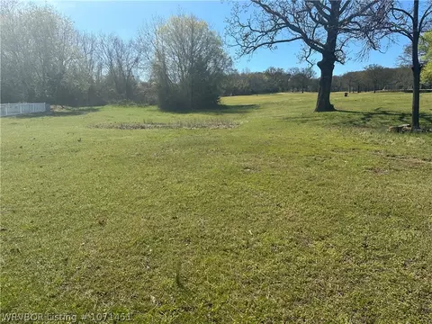 . Eagle Crest Drive, Alma, AR 72921