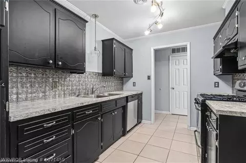 Kitchen - 3216 S 92nd St, Fort Smith, AR 72903 photo 1 of 8