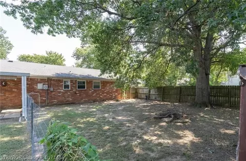 Exterior - 3216 S 92nd St, Fort Smith, AR 72903 photo 7 of 7