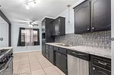 Kitchen - 3216 S 92nd St, Fort Smith, AR 72903 photo 6 of 8