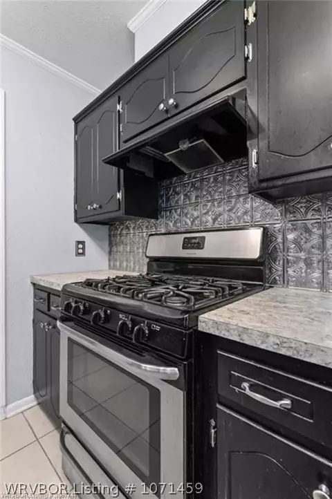 Kitchen - 3216 S 92nd St, Fort Smith, AR 72903 photo 2 of 8
