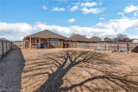 Exterior - 6313 Remington Ct, Fort Smith, AR 72916 photo 6 of 7