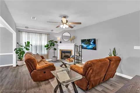 Living - 6313 Remington Ct, Fort Smith, AR 72916 photo 1 of 1