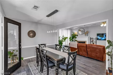 Dining - 6313 Remington Ct, Fort Smith, AR 72916 photo 1 of 2