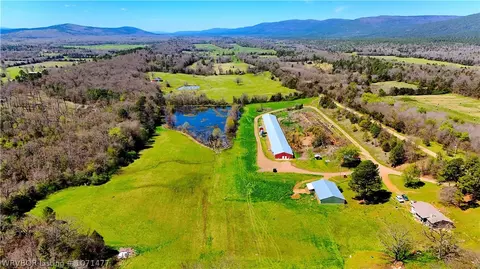 3147 Barto Rd, Waldron, AR 72958