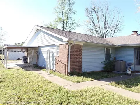 Exterior - 8713 35th Ter, Fort Smith, AR 72908 photo 3 of 3