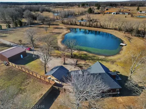 View/Area - 471311 E 1135 Rd, Muldrow, OK 74948 photo 3 of 8