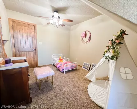 Bedroom - 471311 E 1135 Rd, Muldrow, OK 74948 photo 3 of 4