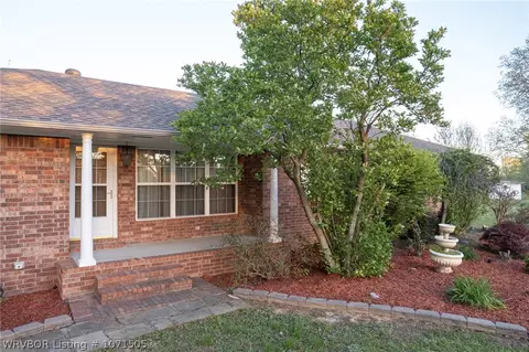 Exterior - 8703 Steep Hill Rd, Fort Smith, AR 72916 photo 2 of 16