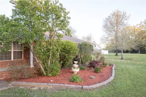 Exterior - 8703 Steep Hill Rd, Fort Smith, AR 72916 photo 4 of 16