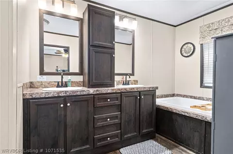 429 Kathy Way, Hackett, AR 72937 photo 33