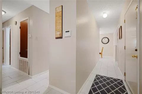 Entry Way - 5804 Fresno Ter, Fort Smith, AR 72903 photo 2 of 2