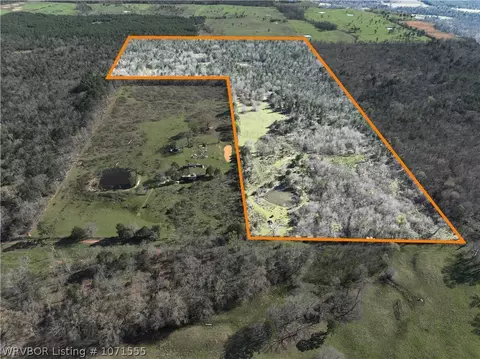 000 County Rd D1610, Muse, OK 74949
