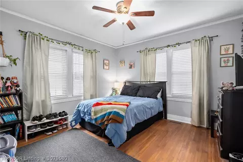 Bedroom - 2319 S O St, Fort Smith, AR 72901 photo 7 of 9