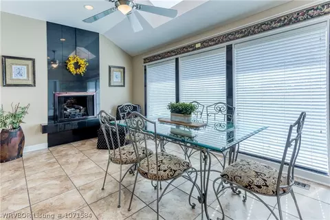 Dining - 2007 Grace Ct, Fort Smith, AR 72903 photo 2 of 3